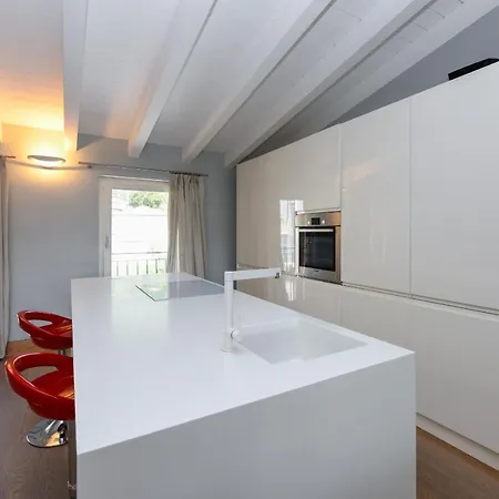 Appartamento Fantoni Loft Salò Esterno foto